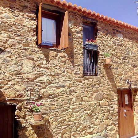 Вилла Refugio Do Raposo/Casa Deneb Montes da Senhora Экстерьер фото