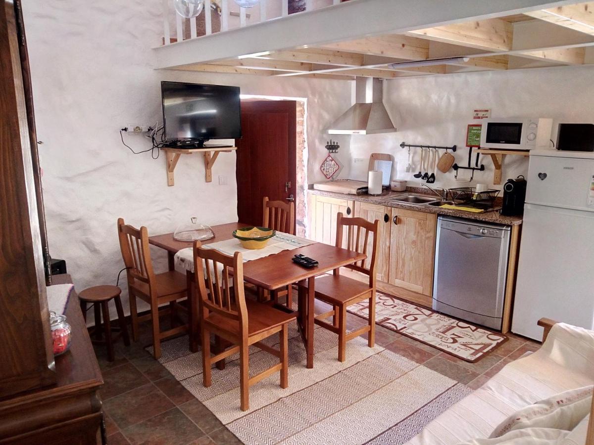 Вилла Refugio Do Raposo/Casa Deneb Montes da Senhora Экстерьер фото