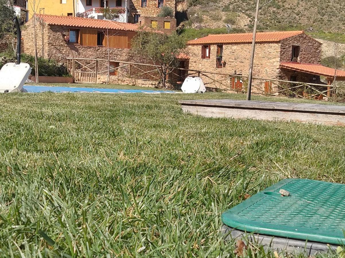 Вилла Refugio Do Raposo/Casa Deneb Montes da Senhora Экстерьер фото