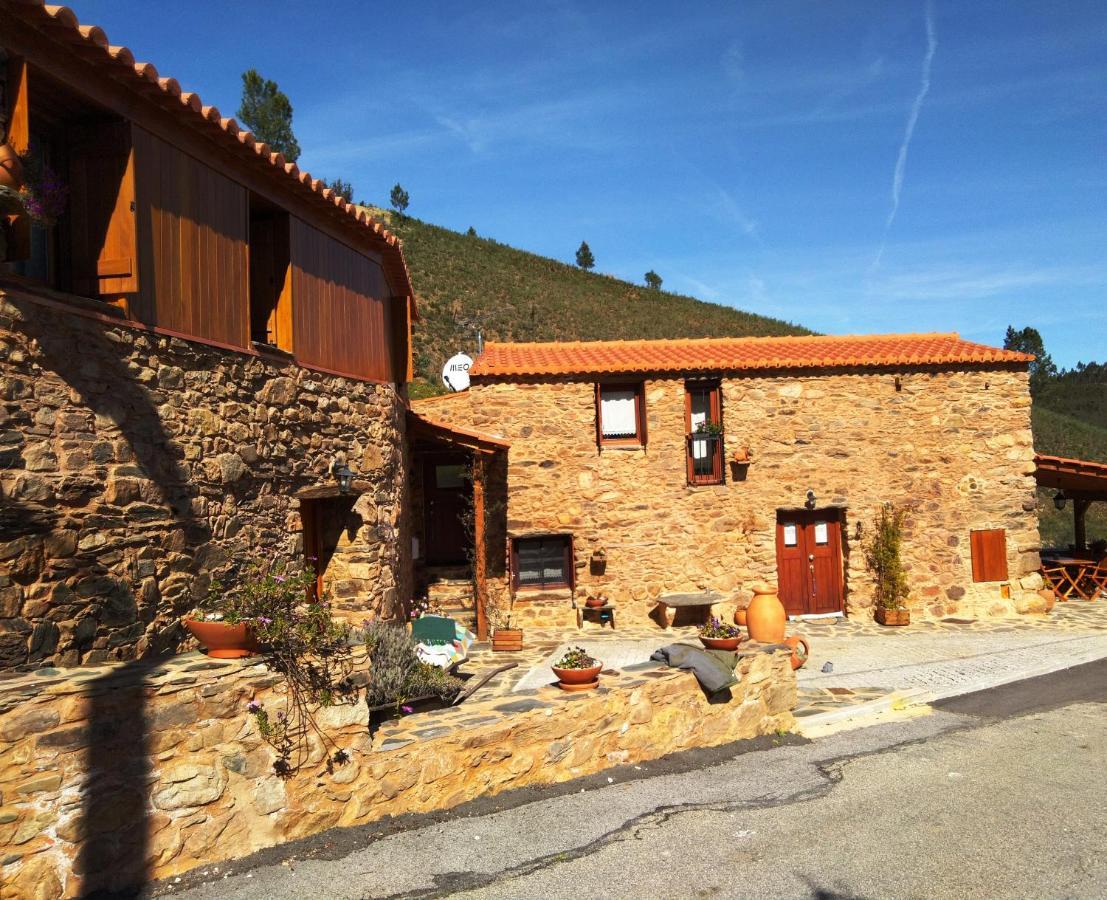 Вилла Refugio Do Raposo/Casa Deneb Montes da Senhora Экстерьер фото